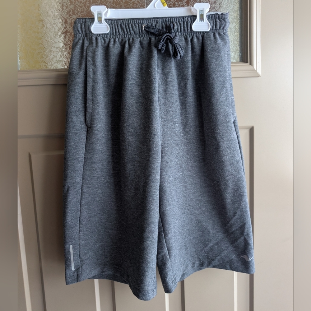 🩶3/$20 5/$30 7/$40🩶 Mens Sz Sm Sports Shorts